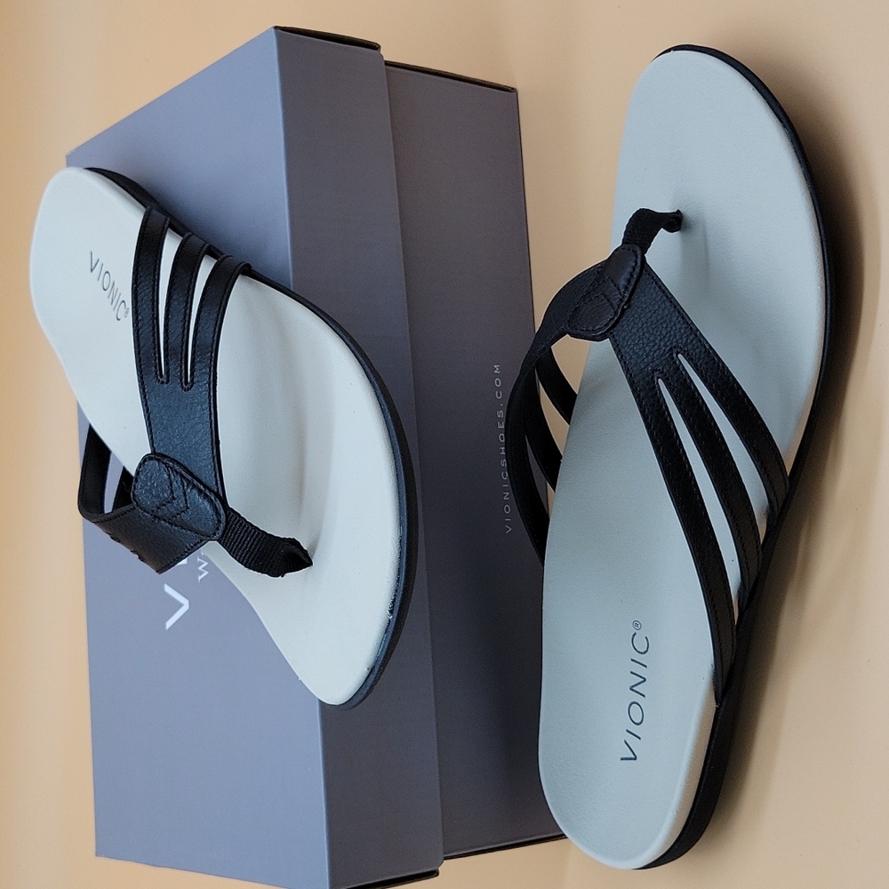 Vionic Black Alta Leather Sandal Size 10